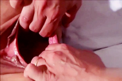 Нарезка возбуждающих роликов с большой пиздой и вагинальным фистингом